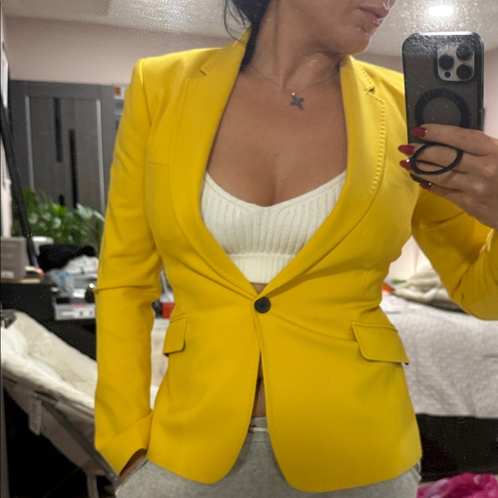 Zara Bold Yellow Blazer